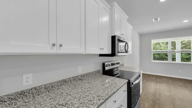 $452,400 | 172 Broadstone Drive, Summerville, SC 29486