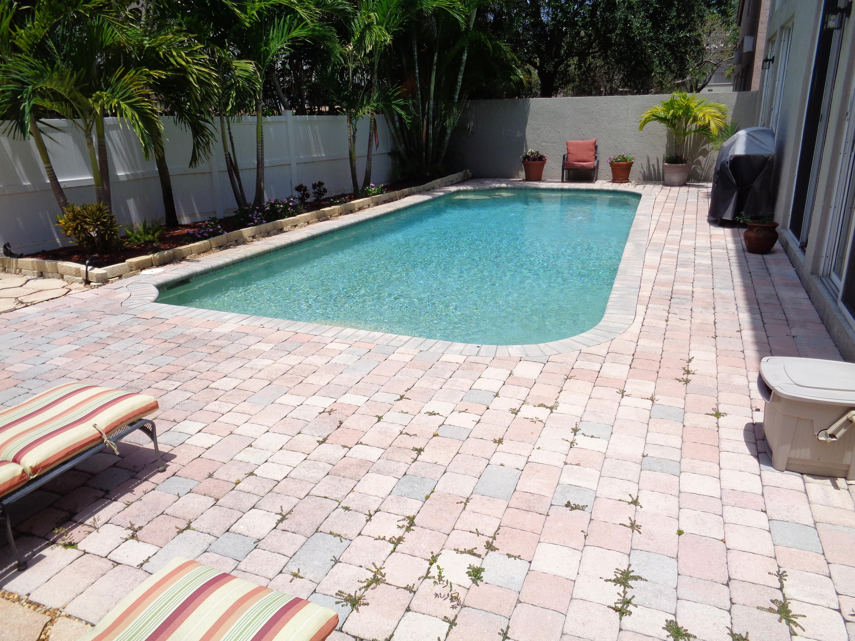 2079 Cezanne Road West Palm Beach, FL 33409 - Photo 19 of 36 POOL