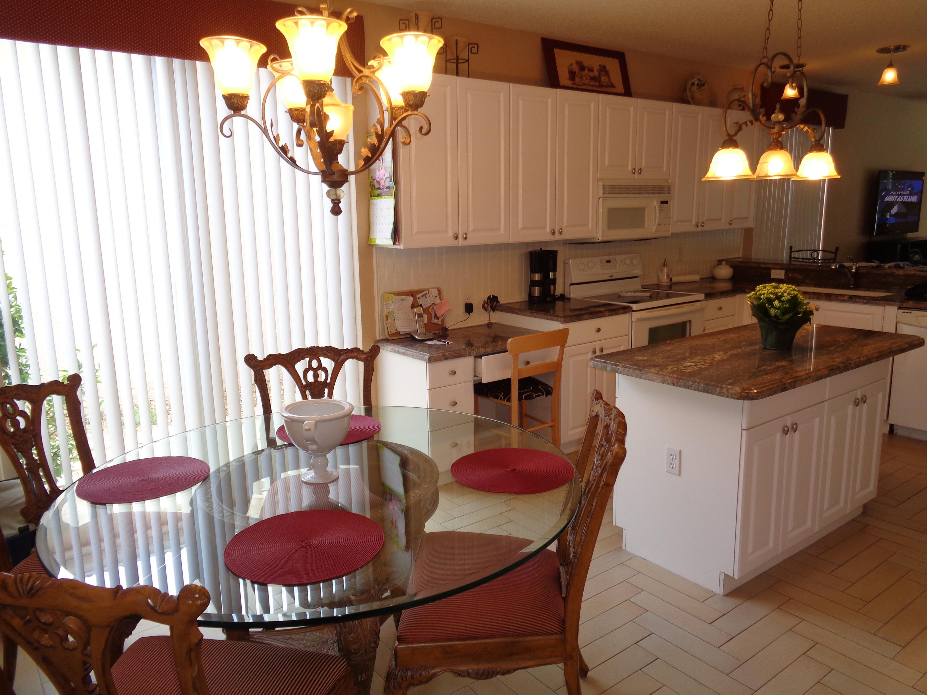 2079 Cezanne Road West Palm Beach, FL 33409 - Photo 24 of 36 KITCHEN