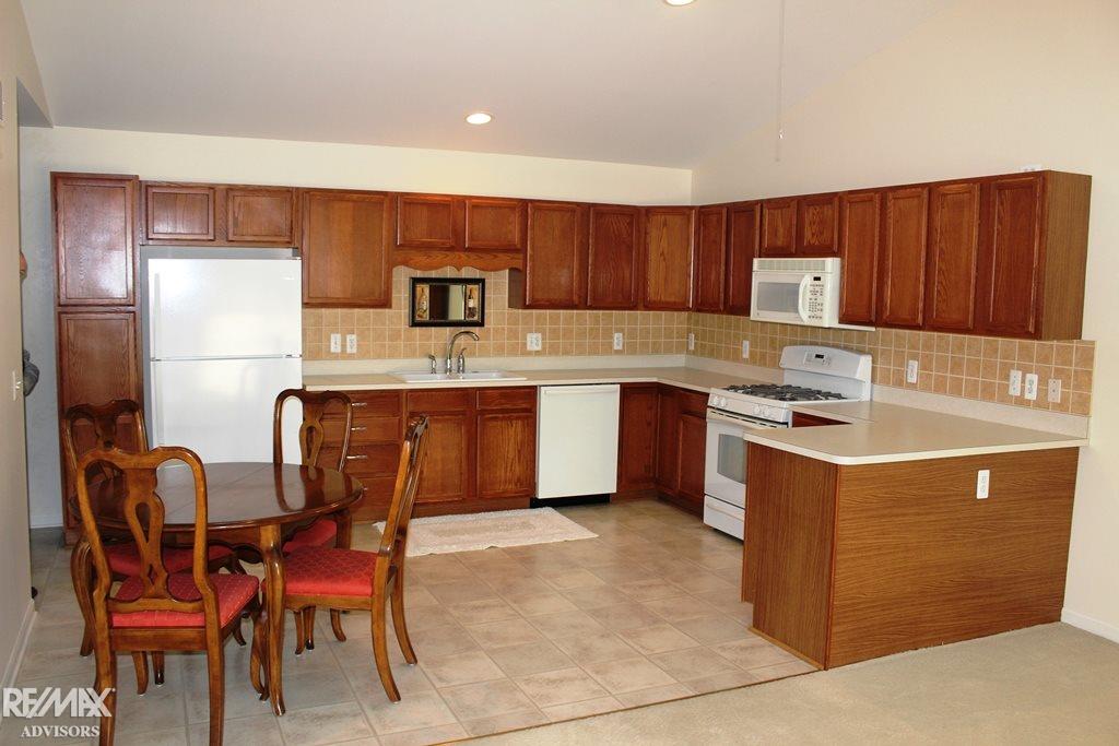 9650 Nook Road, Unit 9 Algonac, MI 48001 - Photo 6 of 17