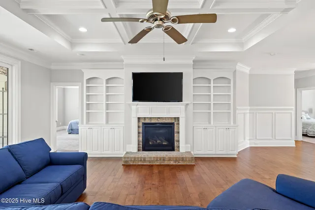 $747,400 | 9385 Fallen Pear Lane Northeast, Leland, NC 28451