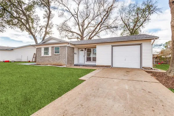 $269,000 | 1806 Cunningham Street, Irving, TX 75062