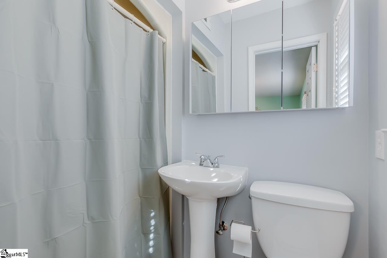 300 Rockingham Road Seneca, SC 29672 - Photo 24 of 36 Gallery Image 24