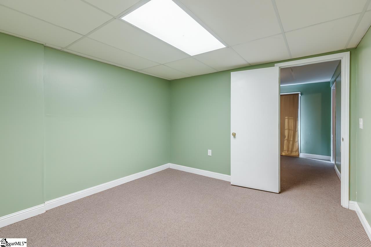300 Rockingham Road Seneca, SC 29672 - Photo 25 of 36 Gallery Image 25