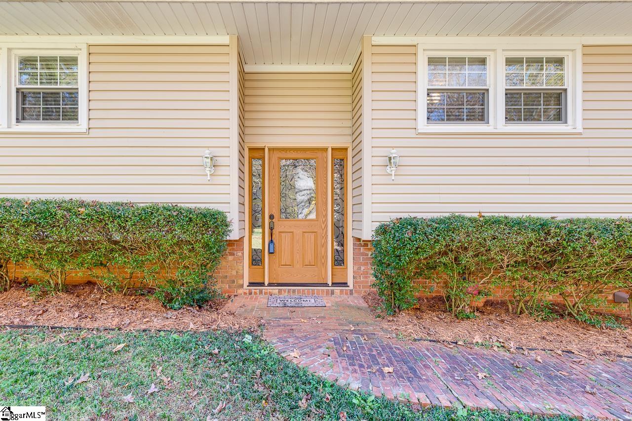 300 Rockingham Road Seneca, SC 29672 - Photo 4 of 36 Gallery Image 4