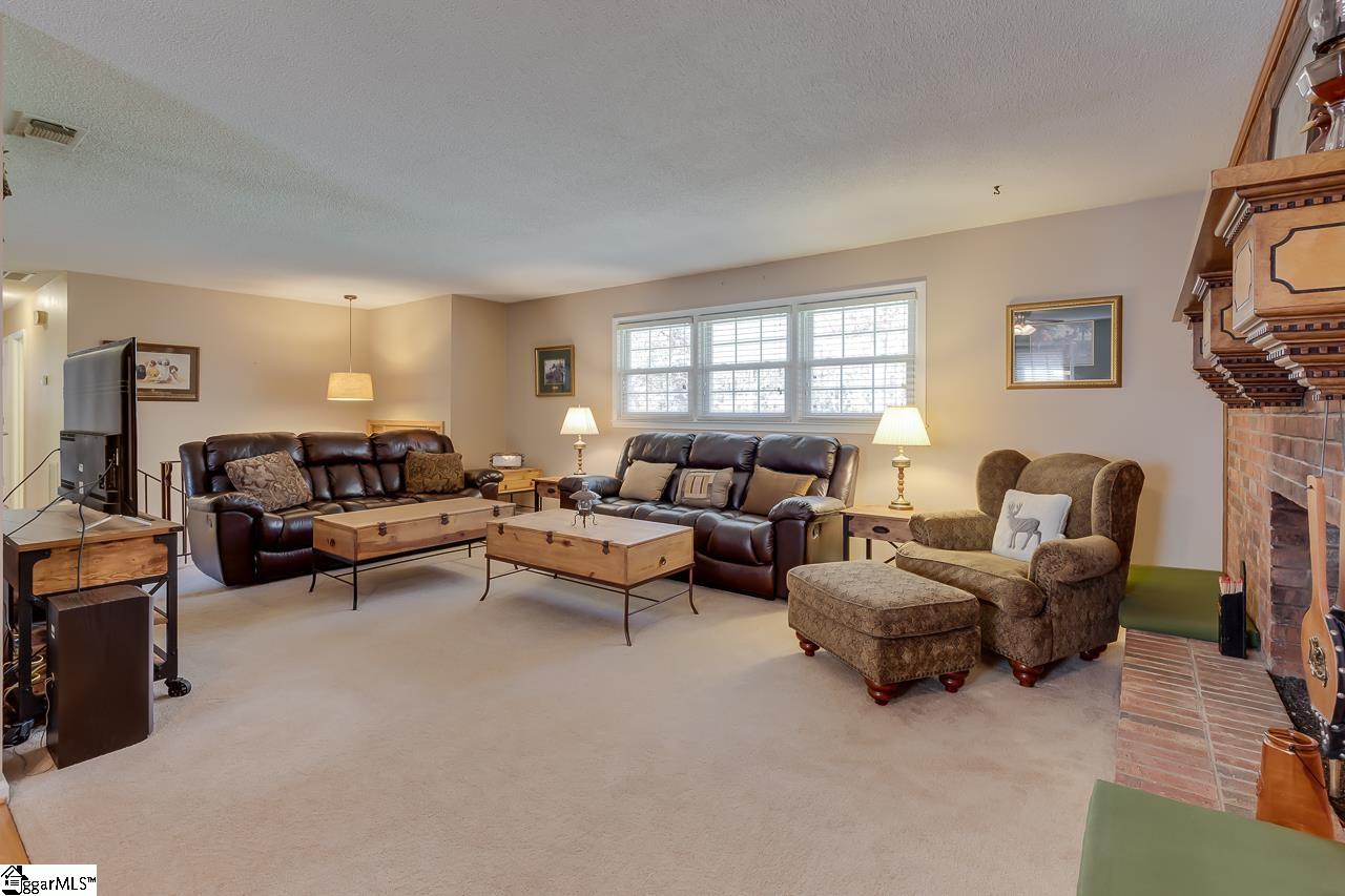 300 Rockingham Road Seneca, SC 29672 - Photo 8 of 36 Gallery Image 8