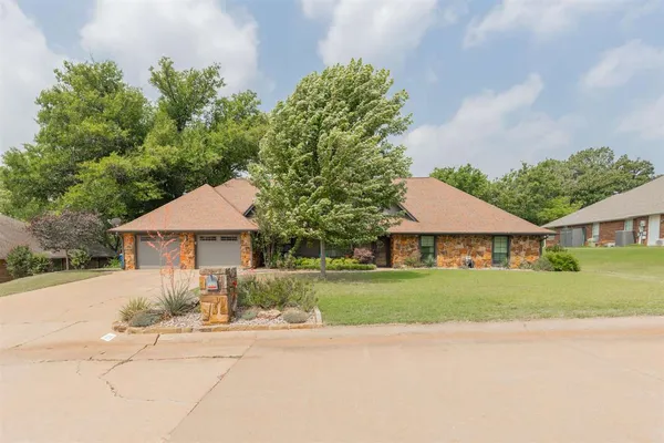 $449,900 | 2020 South Iba Drive, Stillwater, OK 74074