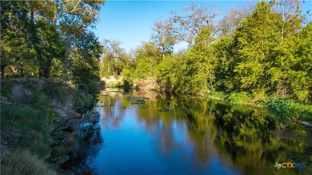 $4,249,975 | 15145 Highway 90 Alternate, Kingsbury, TX 78638