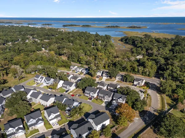 $474,900 | 6508 Oak Canopy Drive, Wilmington, NC 28409