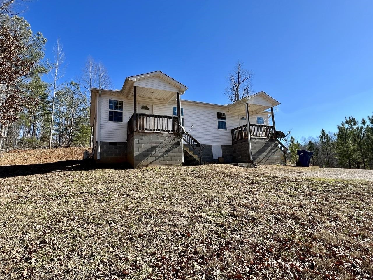 1135 Lula Ferrell Drive Savannah, TN 38372 - Photo 2 of 25