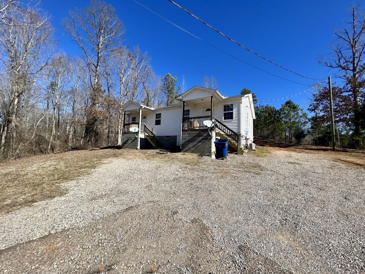 1135 Lula Ferrell Drive Savannah, TN 38372 - Photo 3 of 25