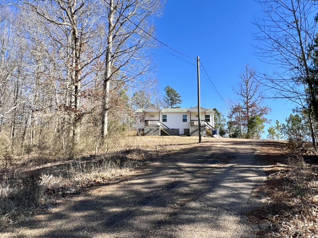 1135 Lula Ferrell Drive Savannah, TN 38372 - Photo 4 of 25