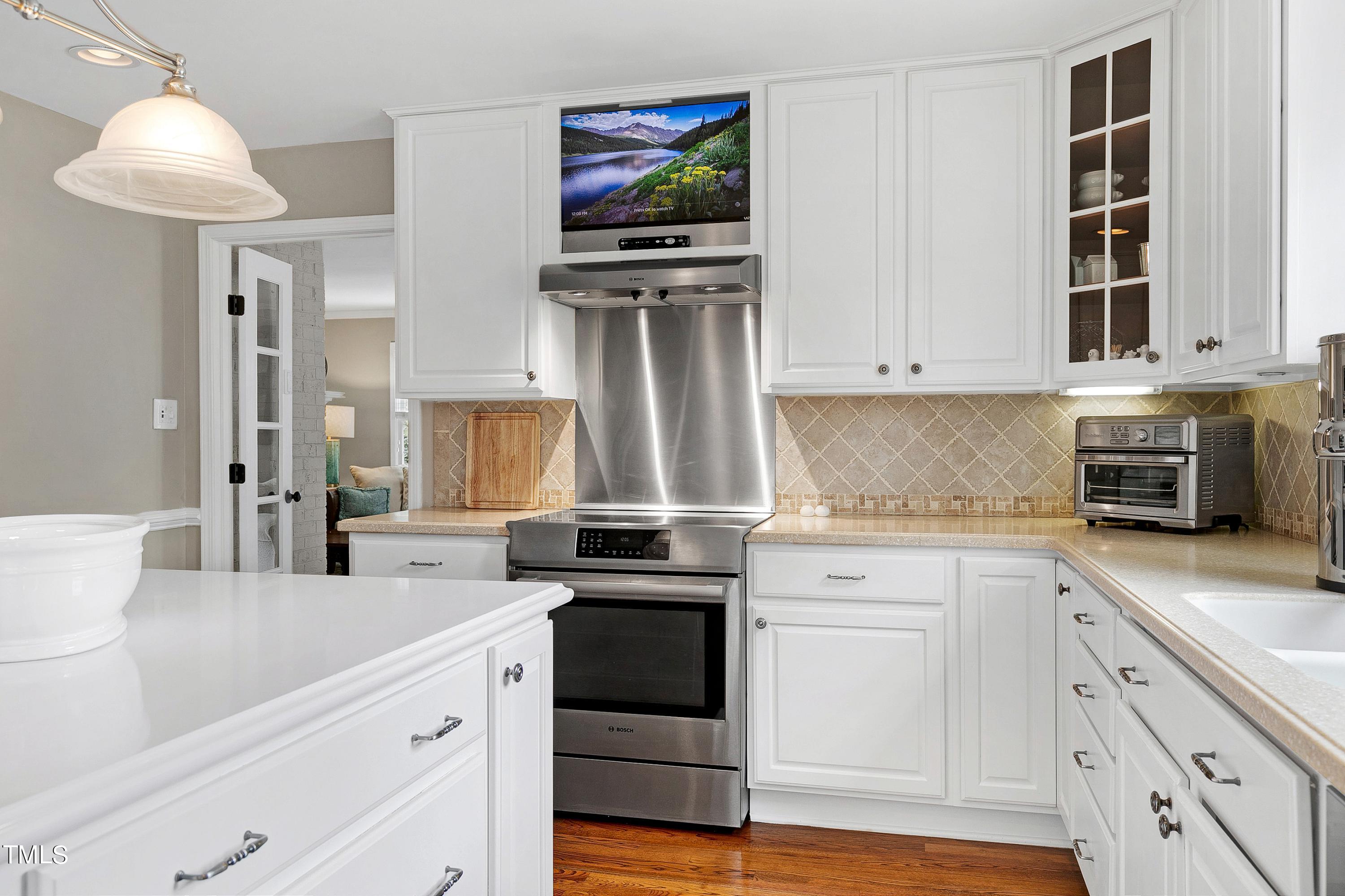 1413 Pony Run Road Raleigh, NC 27615 - Photo 15 of 70 Scene-14