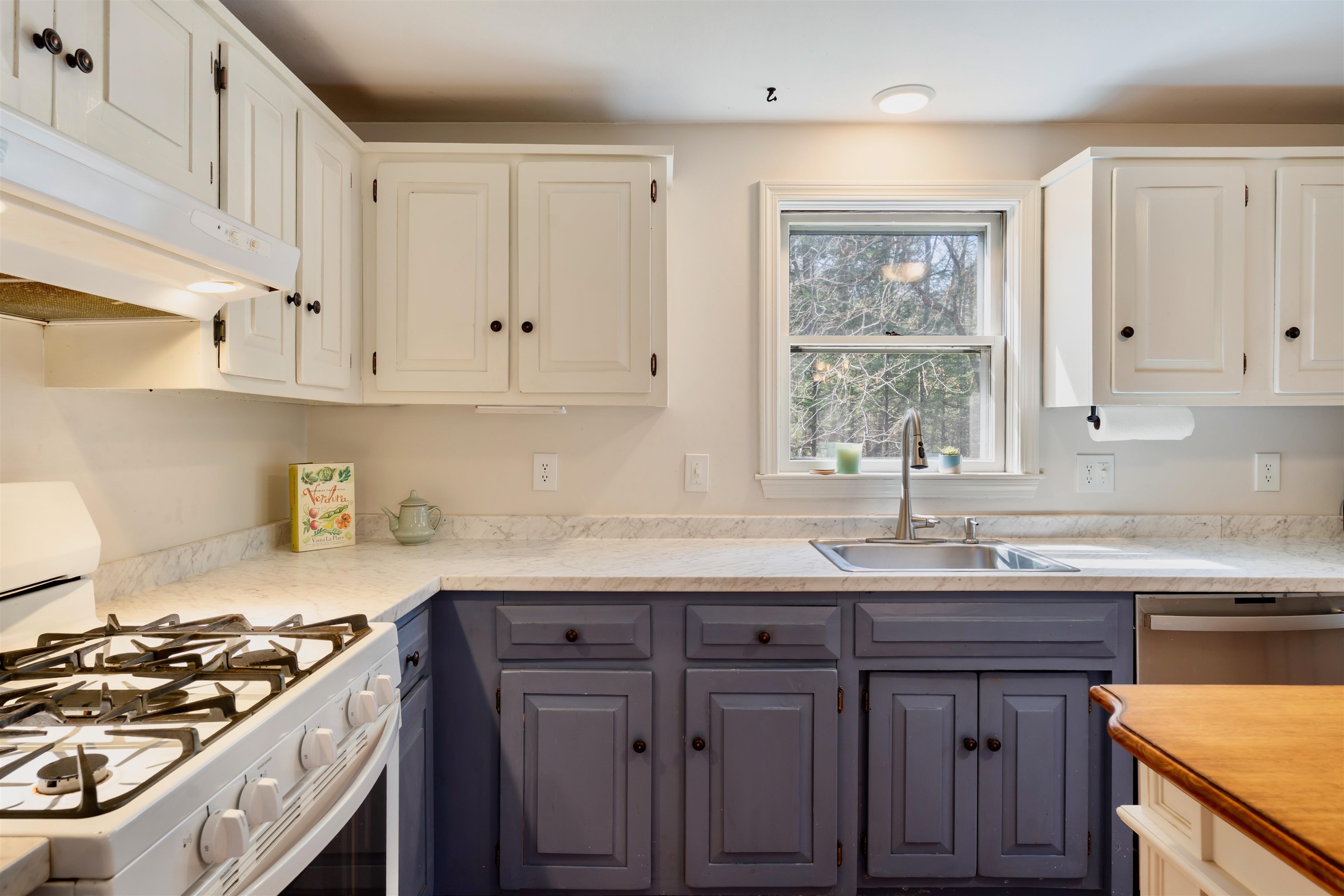 12 Dogtown Road Exeter, NH 03833 - Photo 11 of 32