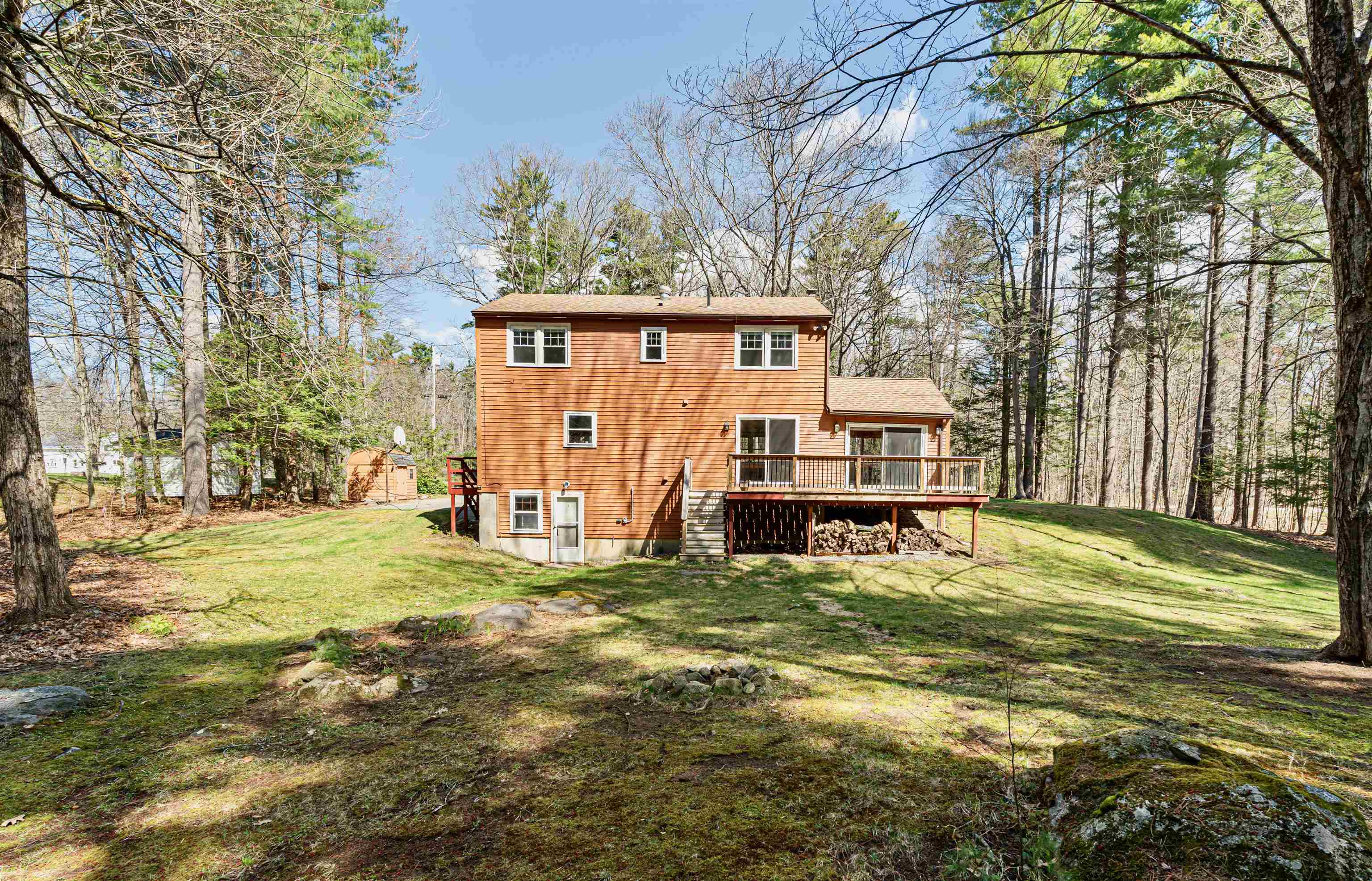12 Dogtown Road Exeter, NH 03833 - Photo 2 of 32