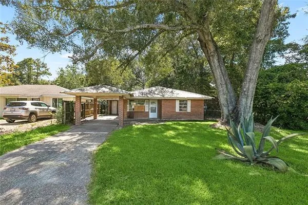 $74,500 | 245 North Dryades Street, Ponchatoula, LA 70454