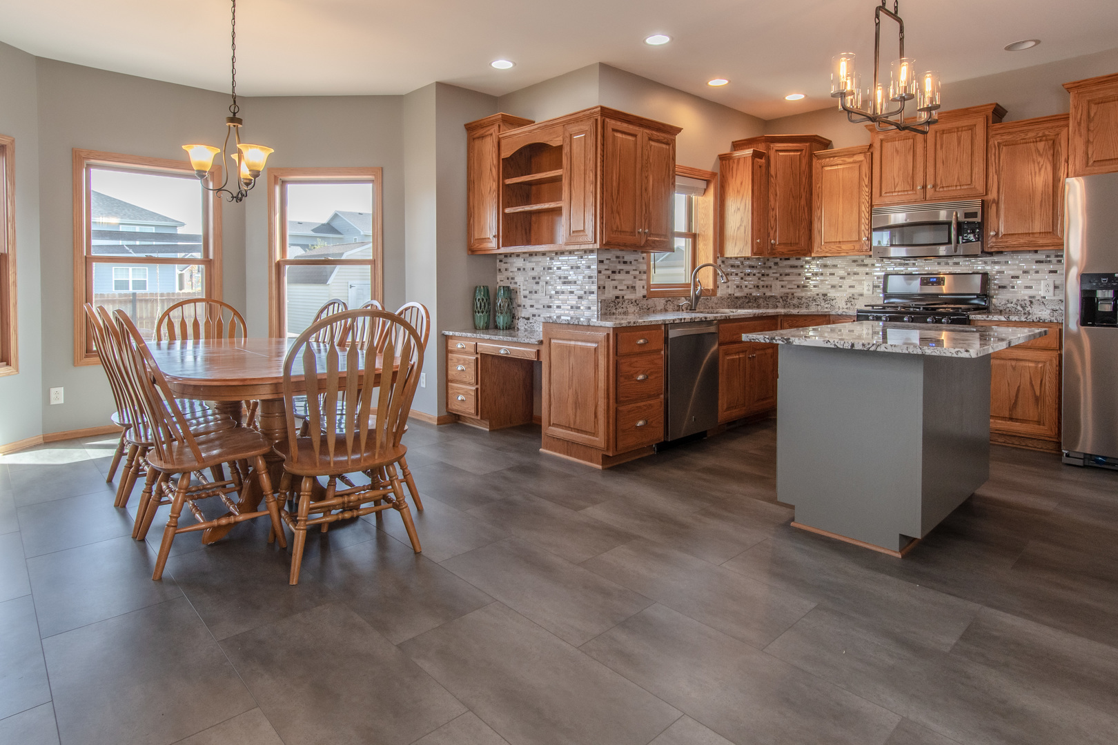 2165 Locust Road Morris, IL 60450 - Photo 13 of 32