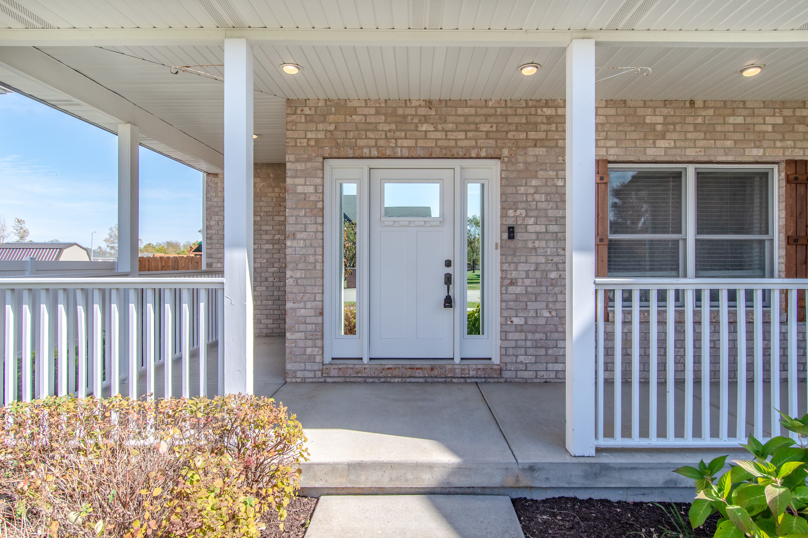 2165 Locust Road Morris, IL 60450 - Photo 3 of 32