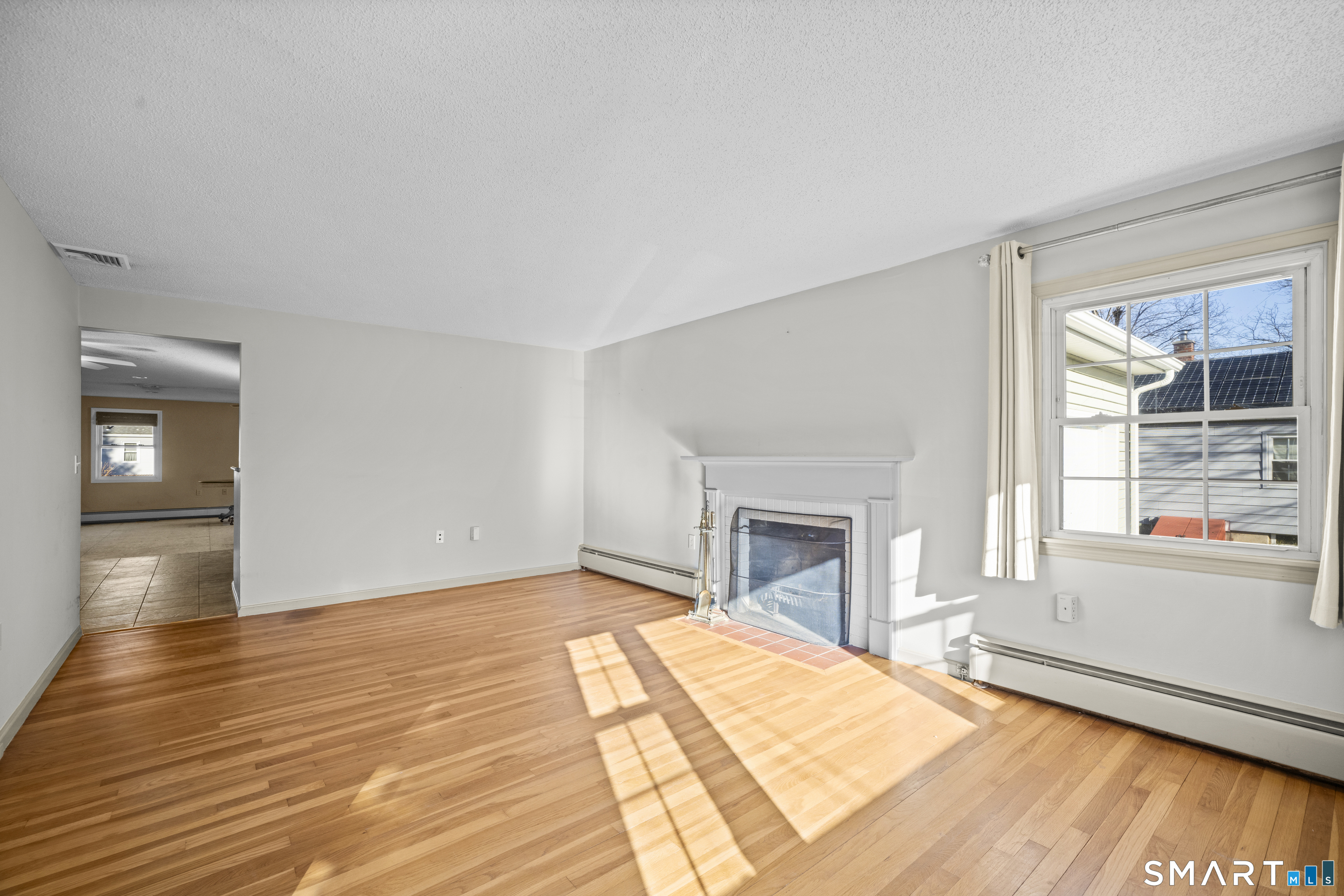 30 Jackson Street Windsor Locks, CT 06096 - Photo 14 of 38