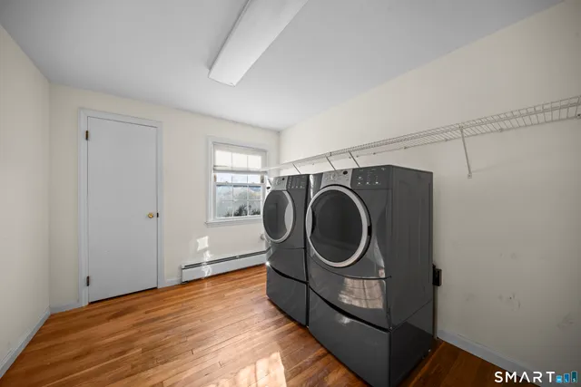 $327,900 | 30 Jackson Street, Windsor Locks, CT 06096