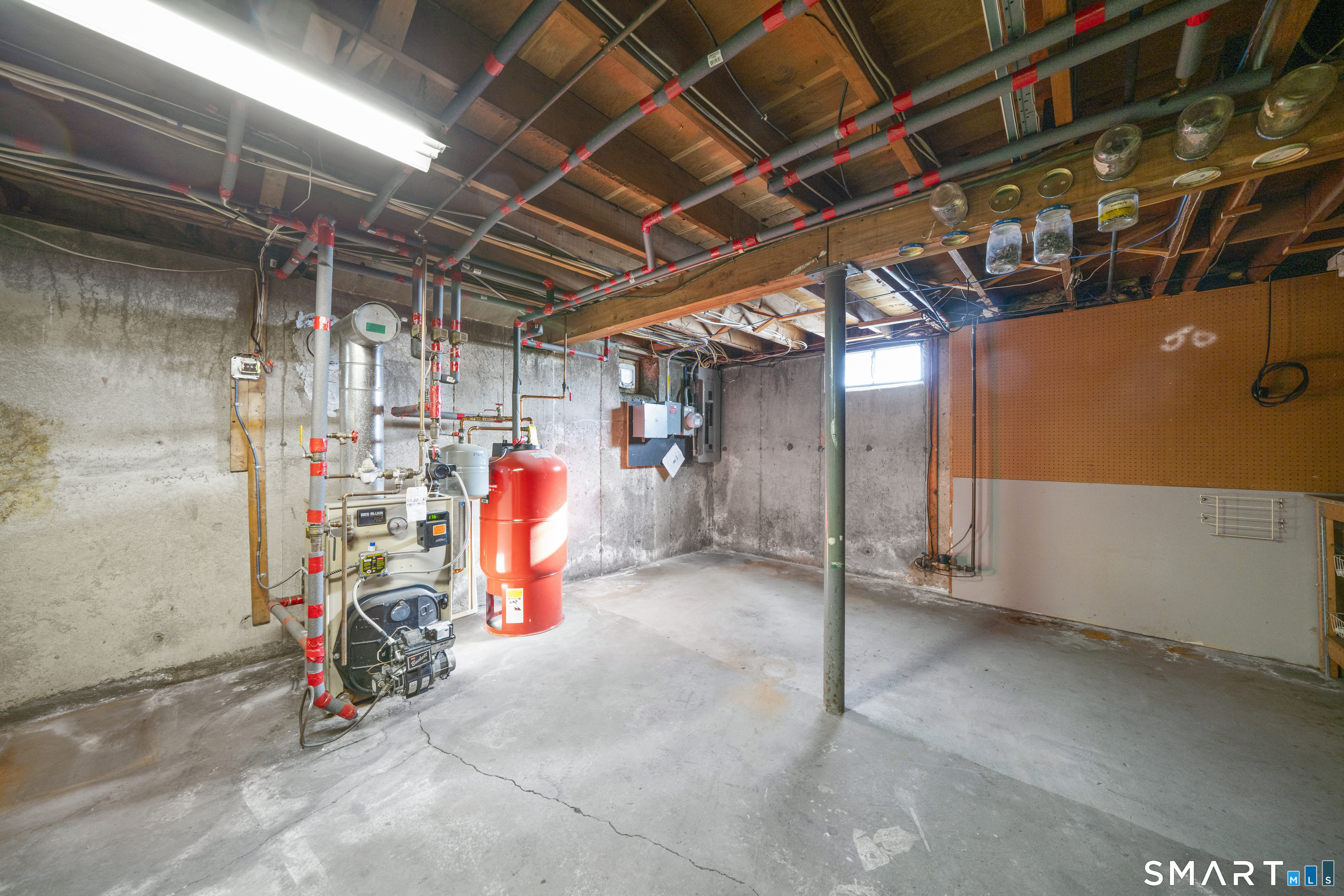 30 Jackson Street Windsor Locks, CT 06096 - Photo 23 of 38