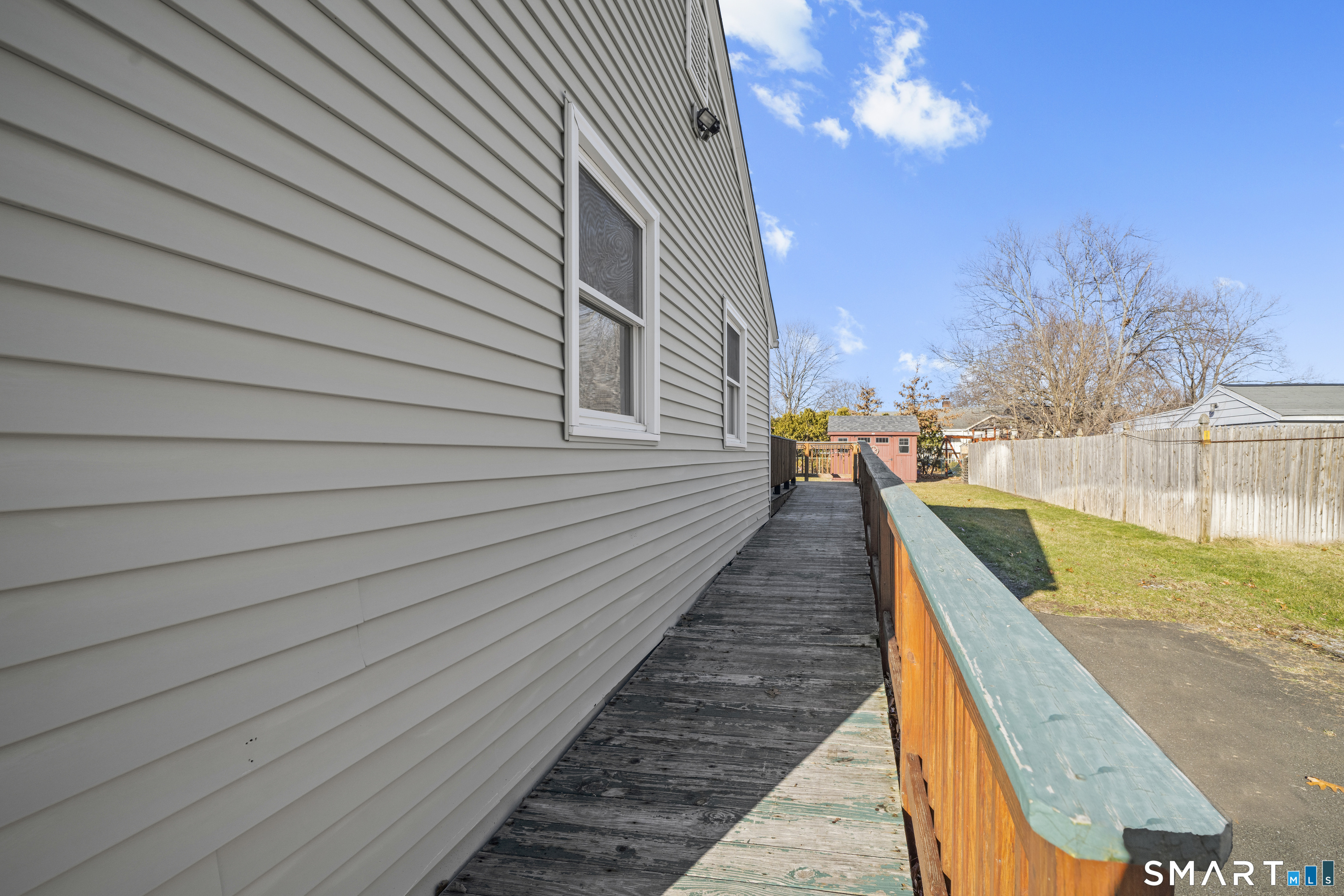 30 Jackson Street Windsor Locks, CT 06096 - Photo 26 of 38