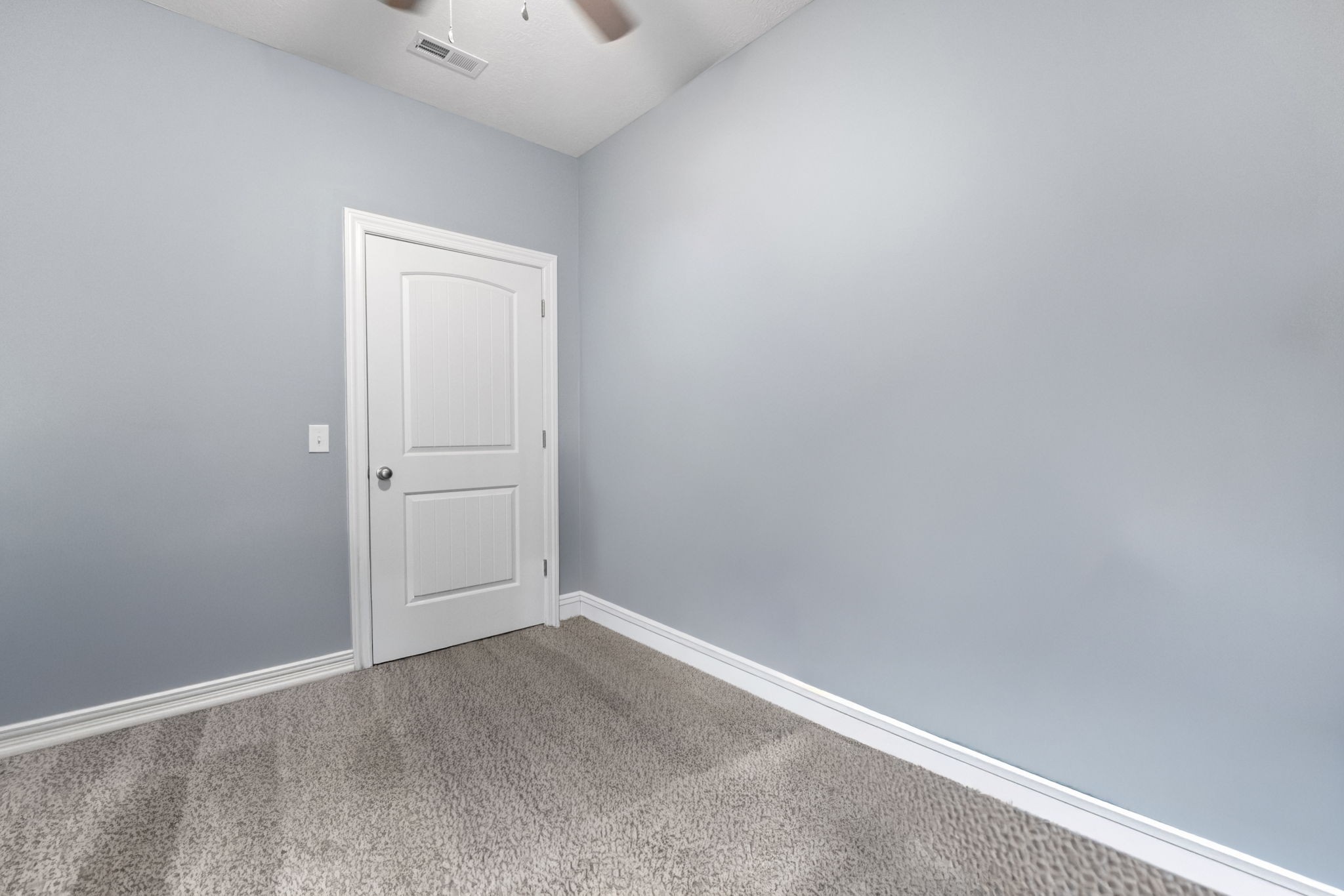 22 Hickory Drive Manchester, TN 37355 - Photo 26 of 37 a view of an empty room
