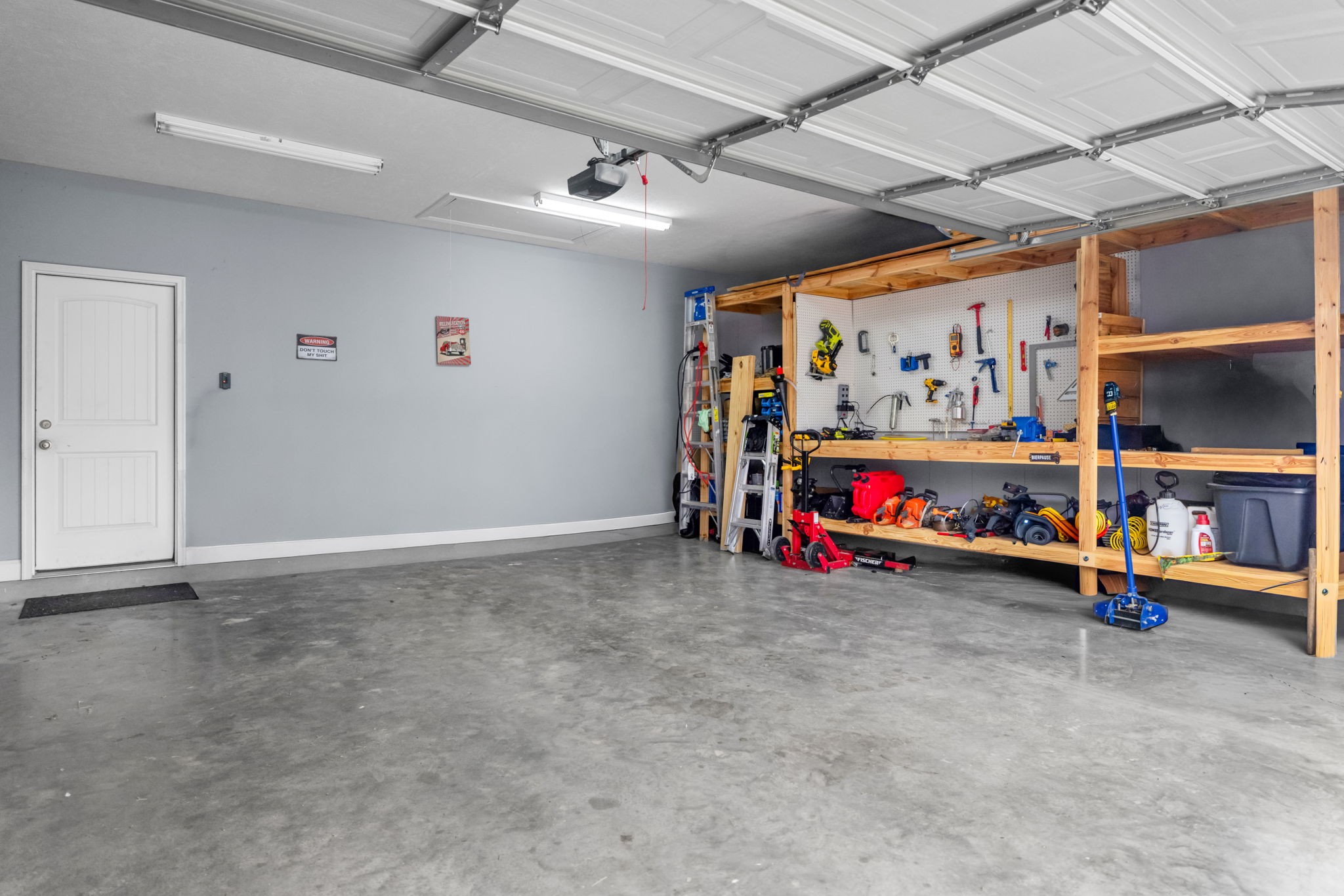 22 Hickory Drive Manchester, TN 37355 - Photo 30 of 37 a view of play room with gym equipment