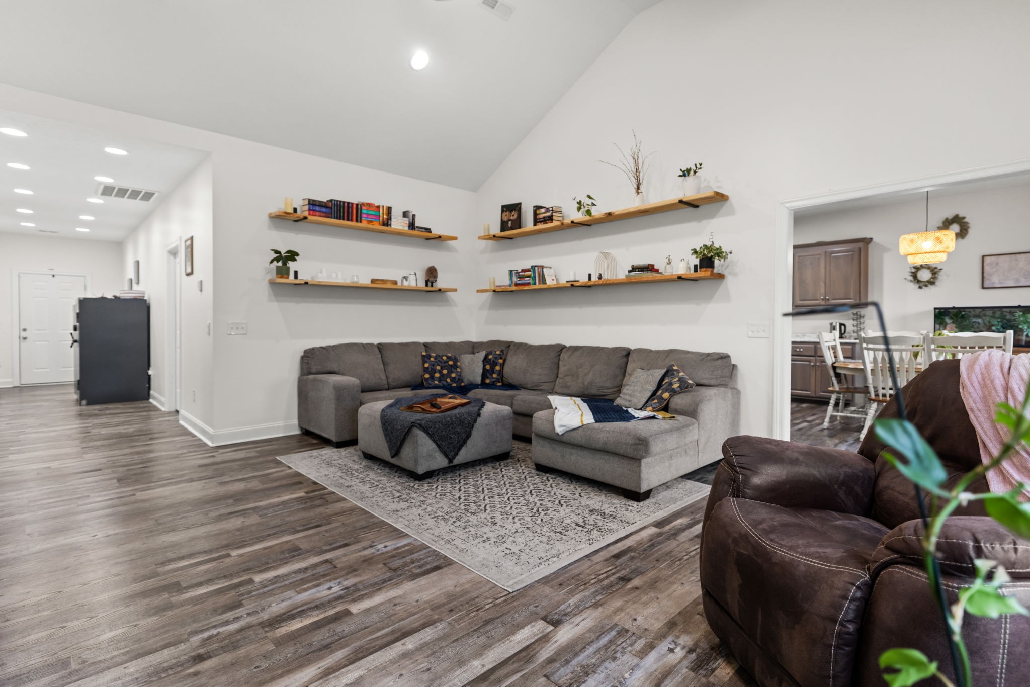 22 Hickory Drive Manchester, TN 37355 - Photo 7 of 37 a living room with furniture and a wooden floor