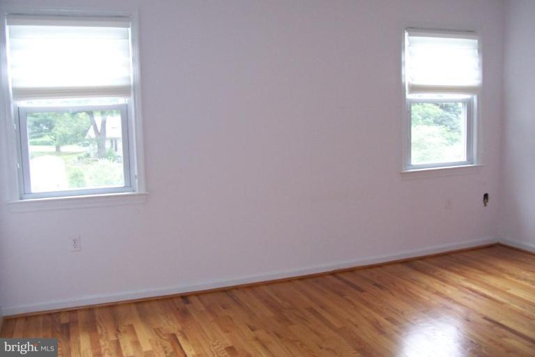 414 Course Street Northeast Vienna, VA 22180 - Photo 19 of 22 Master Bedroom #2