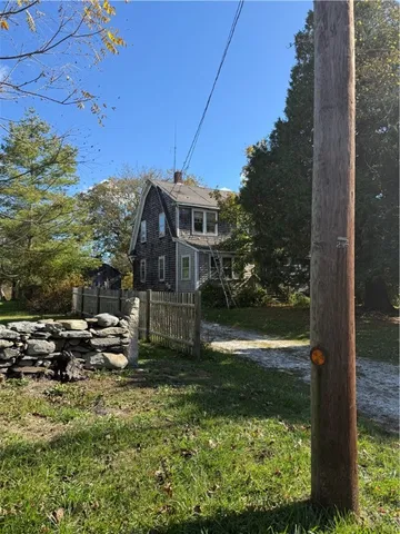 $775,000 | 536 West Main Road, Little Compton, RI 02837