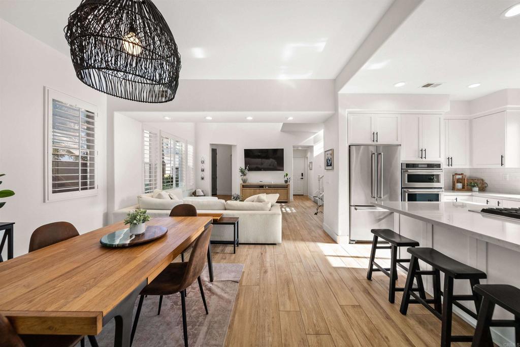 7100 Surfbird Circle Carlsbad, CA 92011 - Photo 9 of 65