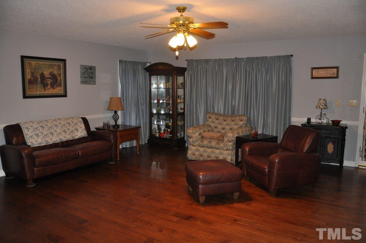 5750 Raleigh Road Benson, NC 27504 - Photo 4 of 14 Gallery Image 4