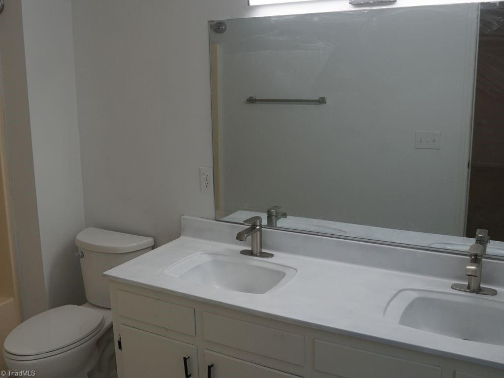 127 Mill Ridge Road North Wilkesboro, NC 28659 - Photo 22 of 31 Gallery Image 22
