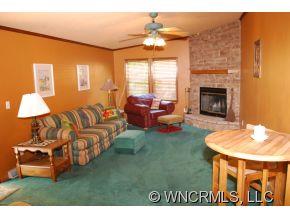 19 Ridge Cross Road Asheville, NC 28805 - Photo 2 of 24 Gallery Image 2