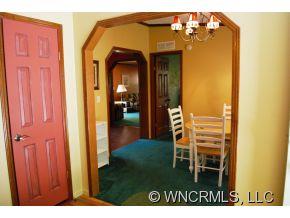 19 Ridge Cross Road Asheville, NC 28805 - Photo 3 of 24 Gallery Image 3