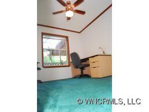19 Ridge Cross Road Asheville, NC 28805 - Photo 23 of 24 Gallery Image 23