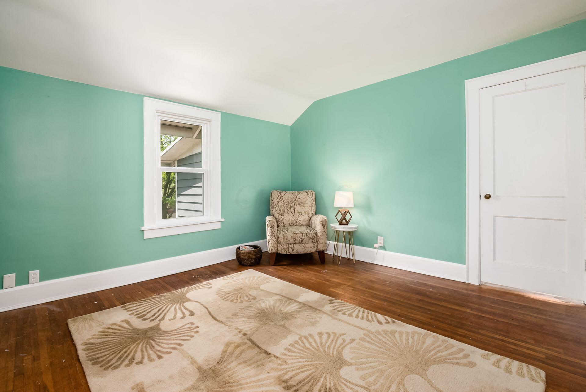 297 Crestview Road Columbus, OH 43202 - Photo 23 of 49 crestview (25)