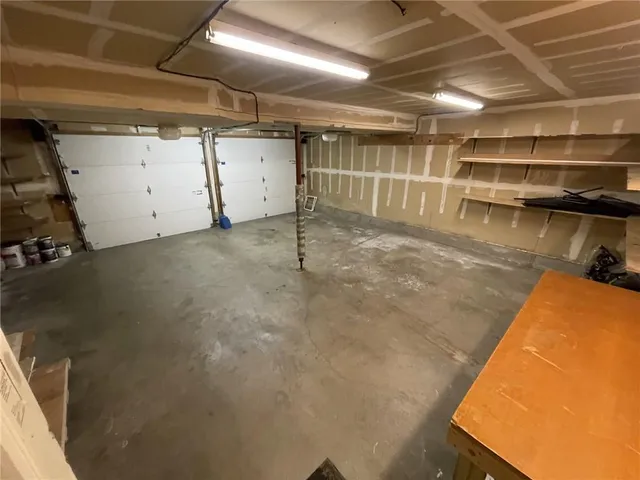 $329,999 | 203 Northwest 112 Terrace, Kansas City, MO 64155