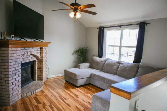 $335,000 | 203 Northwest 112 Terrace, Kansas City, MO 64155