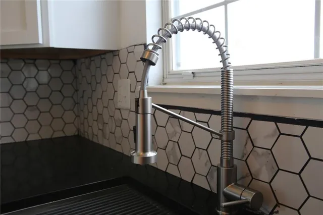 $335,000 | 203 Northwest 112 Terrace, Kansas City, MO 64155