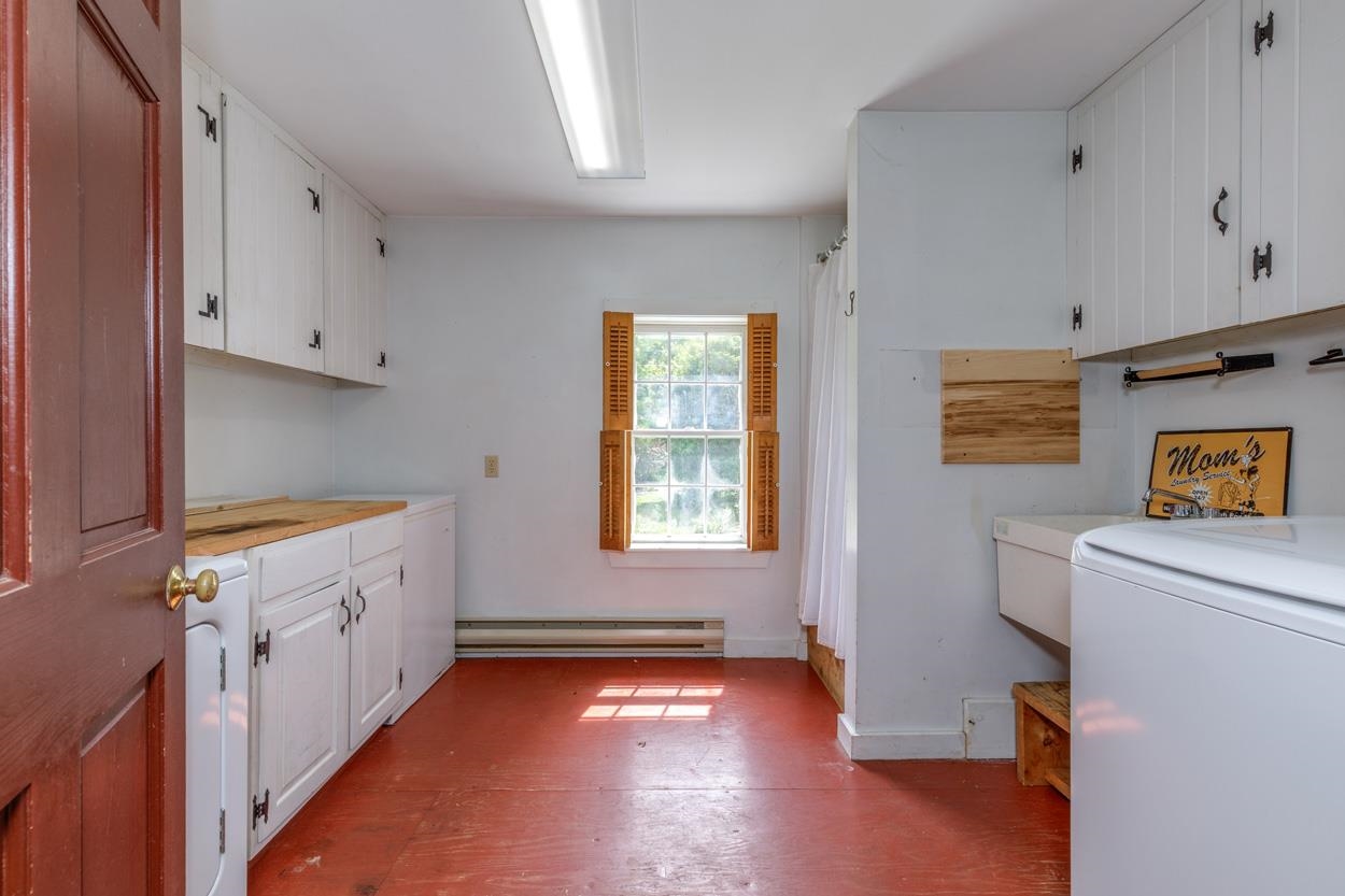 2 Raymond Road Deerfield, NH 03037 - Photo 28 of 53
