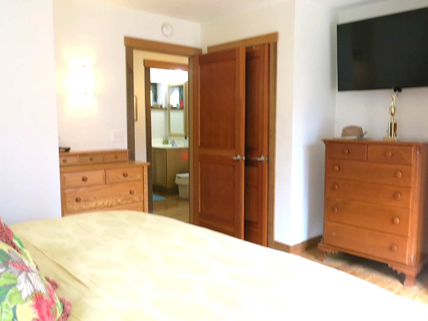 1 Red Arrow Road West Tisbury, MA 02568 - Photo 10 of 33