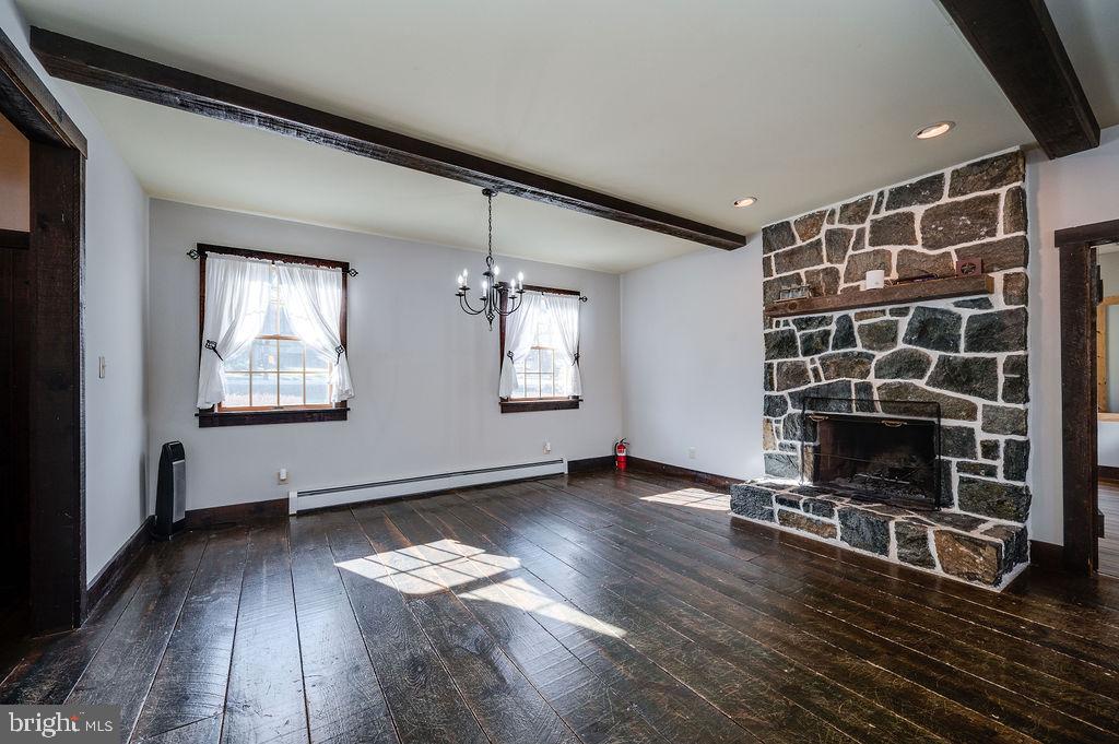 2039 School Road Pottstown, PA 19465 - Photo 9 of 92 Gallery Image 9