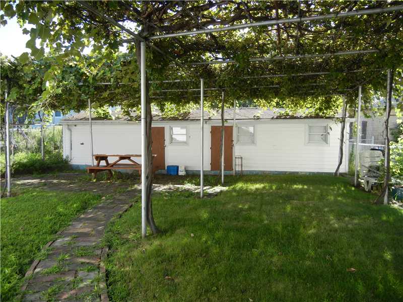 101 Knight Street Woonsocket, RI 02895 - Photo 3 of 8 Yard/Garden.