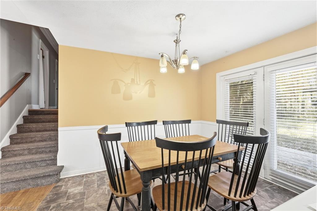 805 Lynn Dee Drive Winston-Salem, NC 27106 - Photo 11 of 32