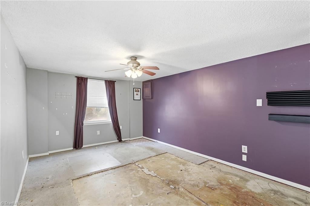 805 Lynn Dee Drive Winston-Salem, NC 27106 - Photo 25 of 32