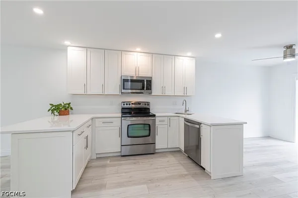 $1,850 | 2722 Southwest 54th Terrace, Unit C, Cape Coral, FL 33914