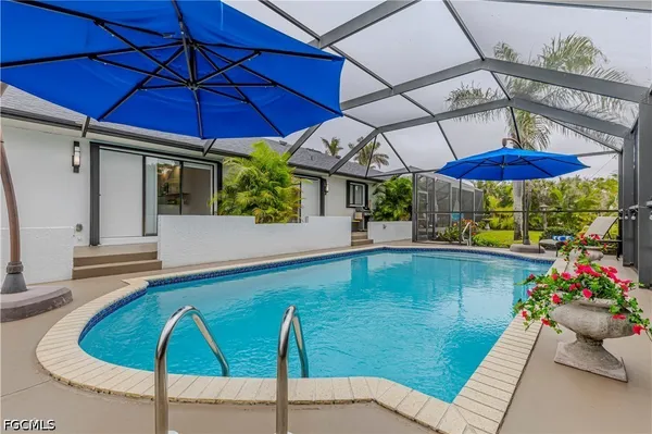 $1,850 | 2722 Southwest 54th Terrace, Unit C, Cape Coral, FL 33914