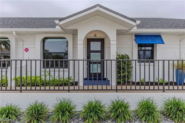 $1,850 | 2722 Southwest 54th Terrace, Unit C, Cape Coral, FL 33914